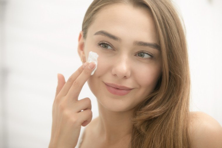 La importancia de utilizar un exfoliante facial para una correcta higi