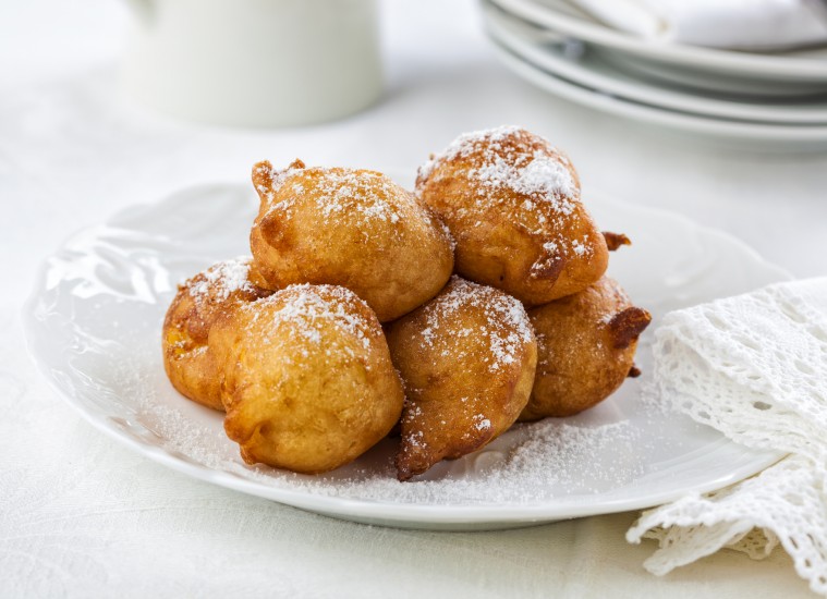 Buñuelos, churros, roscón y otros dulces de la Navidad