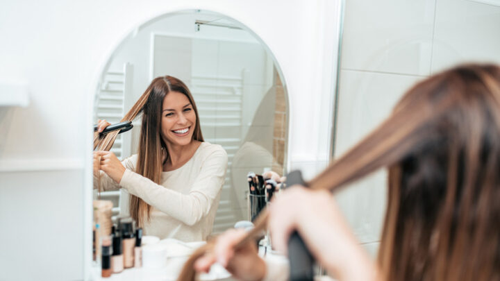 Como usar correctamente la plancha para el pelo